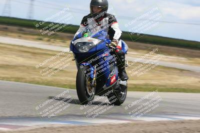 media/Apr-26-2024-TrackDaz (Fri) [[c4b677d280]]/C Group/140pm (Wheelie Bump)/